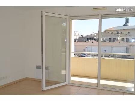 appartement t2 avec terrasse et parking