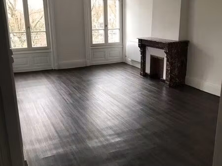 t3 rénové centre ville