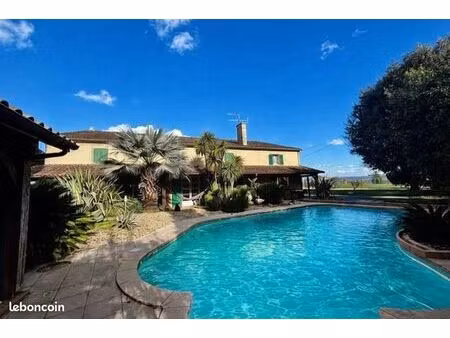 ferme 7 pièces 252 m²