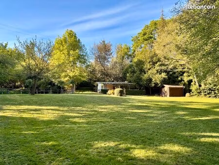 rare : terrain de loisirs  havre de paix avec petit étang et mobil-home équipé - mauges