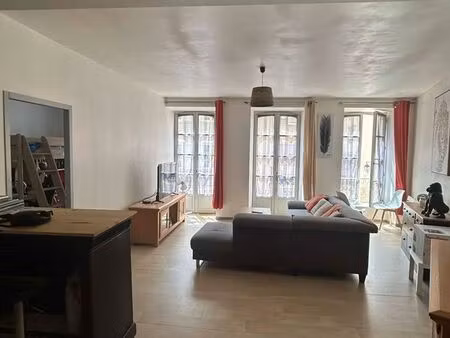 appartement t4