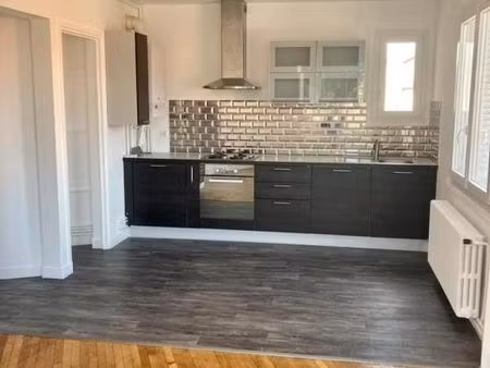 appartement 3 pièces 64 m²