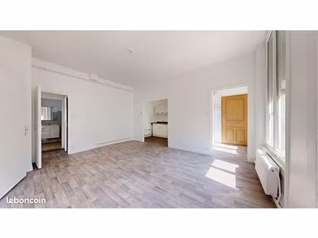 appartement 3 pièces 56 m²