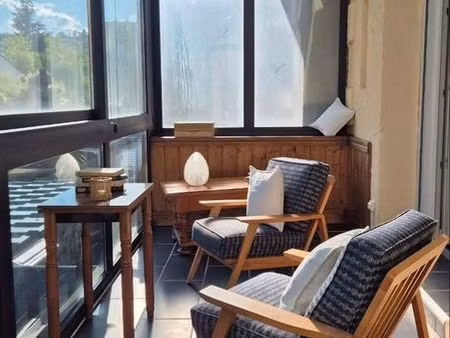 à louer t2 lumineux avec véranda ️