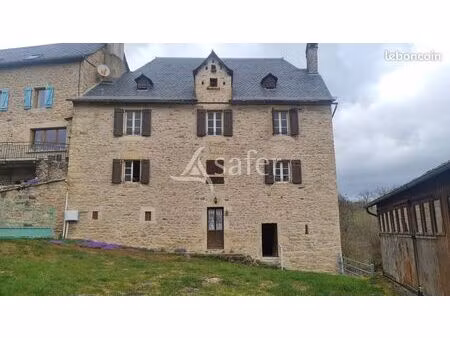 maison 6 pièces 200 m²