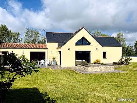 maison 5 pièces 136 m²