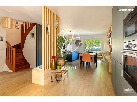 duplex 6 pièces 133 m²