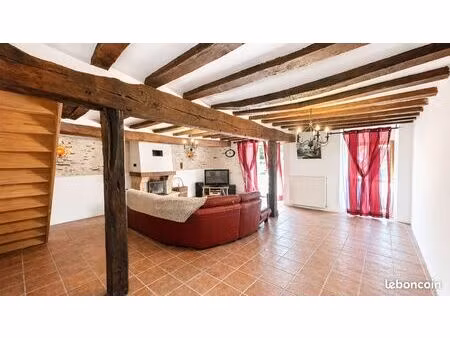 maison 7 pièces 213 m²