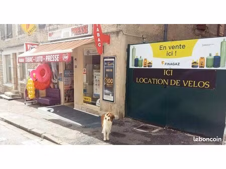 a vendre local commercial 55m2 loué