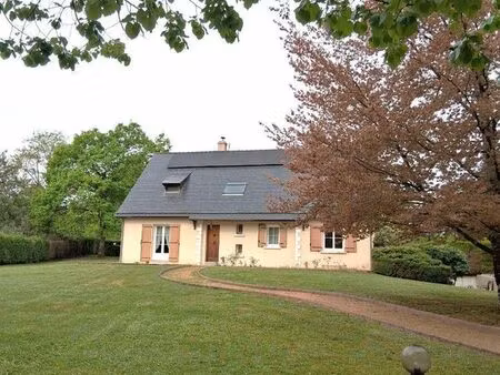 pavillon 7 pièces 174 m²