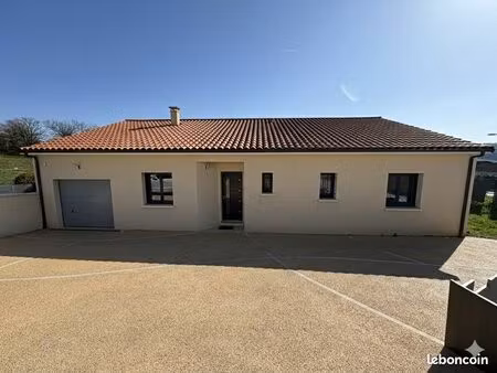 villa 7 pièces 124 m²