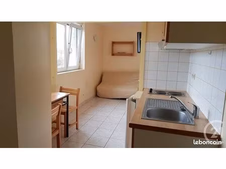 studio 1 pièce 20 m²