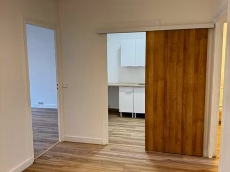 à vendre – bureaux rénovés de 71 m² – centre-ville de saint-étienne