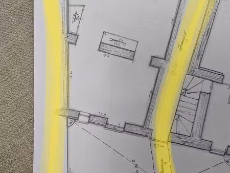 murs commerciaux 90m2 libres avec vitrines + terrasse montbrison boulevards