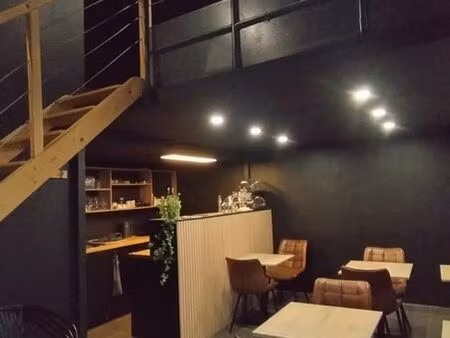 local 36 m2 avec mezzanine
