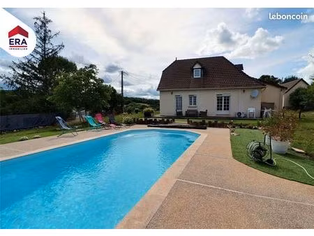 maison 5 pièces 205 m²