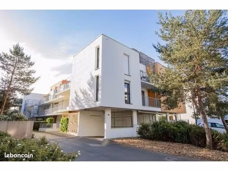 appartement 3 pièces 66 m²