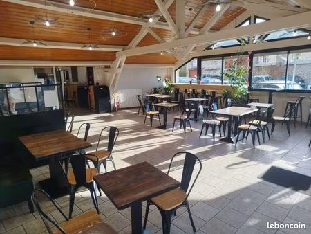 fonds de commerce dépôt pain / restauration / snacking – centre-ville brioude –