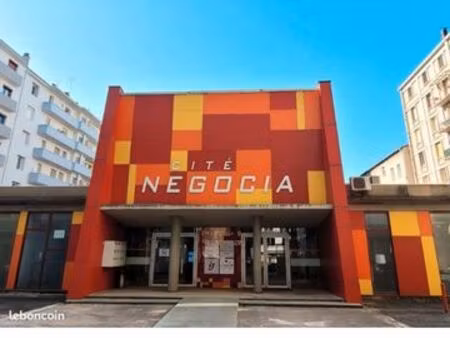 local d'activité cité négocia