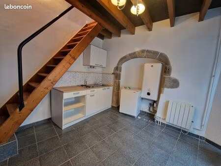 à louer – maison de bourg à lempdes-sur-allagnon