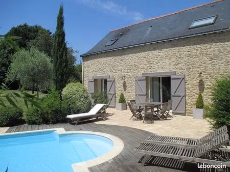 maison 5 pièces 150 m²