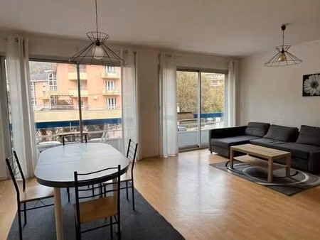 appartement t3 meublé 100 m²