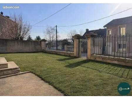 appartement 3 pièces 81 m²