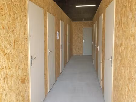 box de stockage à louer 8 m2 ou 20m3