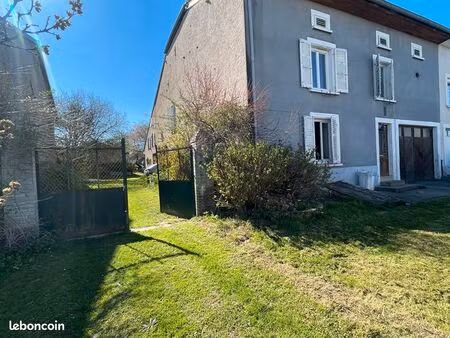 propriété 5 pièces 136 m²