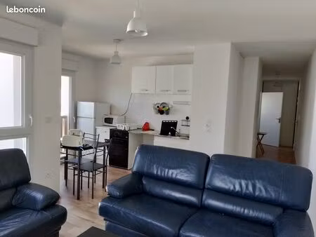 t2 meublé au calme classe b parking couvert