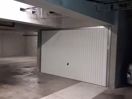 location box très sécurisé et sain - carquefou centre (44)