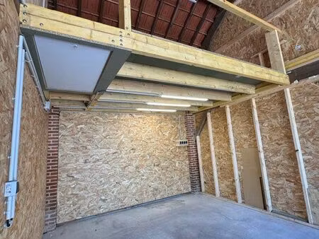 garage box 27m2 + 10m2 coueron