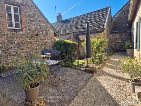 maison individuelle pierre