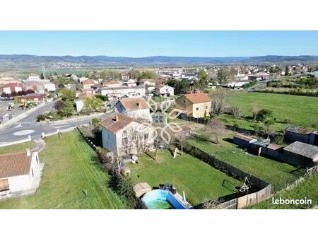 maison 6 pièces 142 m²