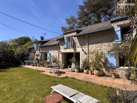 maison 5 pièces 150 m²