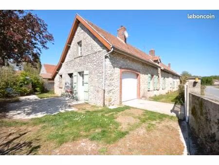 longère 9 pièces 240 m²