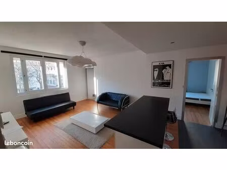 appart meublé cosy centre-front de mer