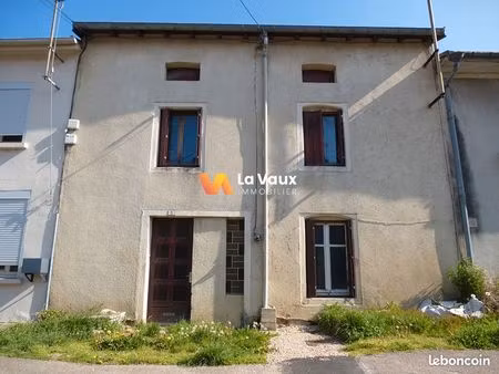 maison de village 1 pièce 175 m²
