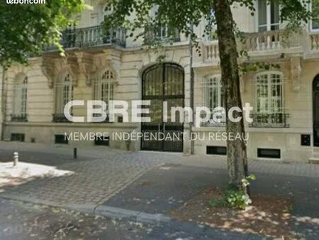 bureaux 38 m² reims