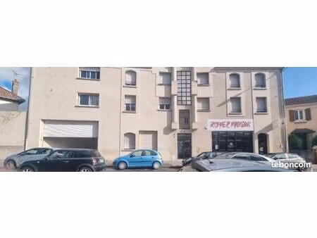 “à saisir – magasin + entrepôt – fort passage – proche centre-ville reims”