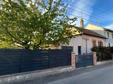 maison agréable cité cécile