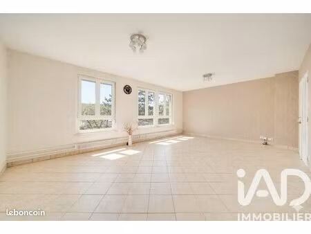 appartement 4 pièces 81 m²