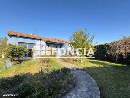 maison 6 pièces 115 m²