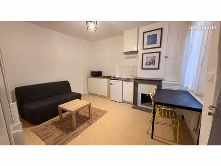 studio meublé avec mezzanine