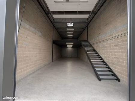 local d'activite 183 m² saint-brice-courcelles
