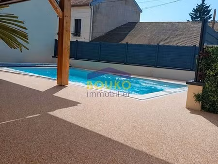 maison 4 pièces 105 m²