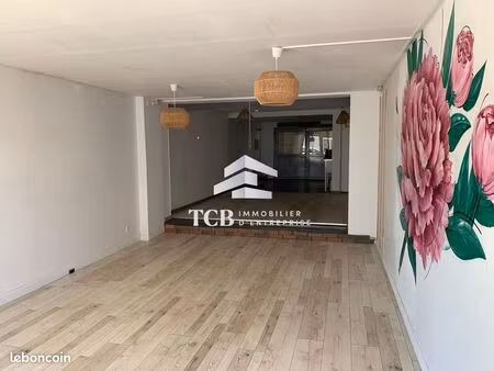 local commercial 51 m² la chapelle-sur-erdre