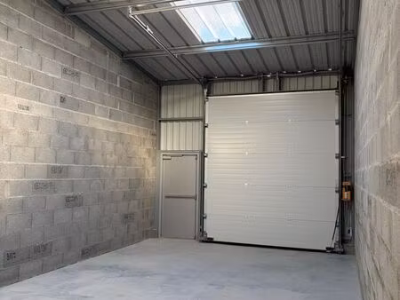 a louer local de stockage