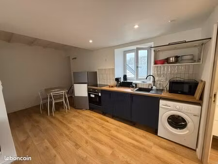 appartement t2 meublé - rénové à neuf - hyper centre