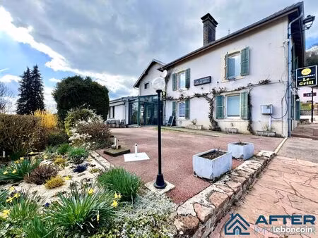 immeuble 320 m² pierre-percée